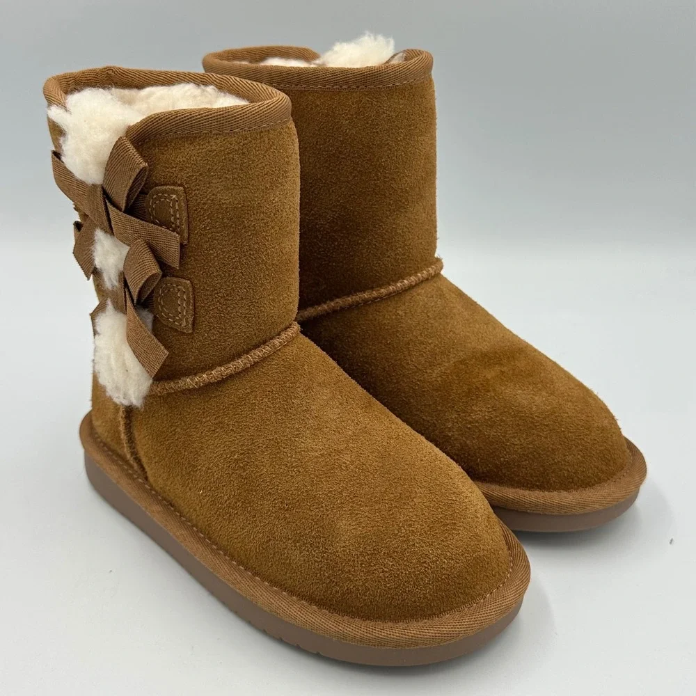 Koolaburra by UGG Victoria Short Chestnut Suede Bow Boots‎ Kids 10 New W/O Box
